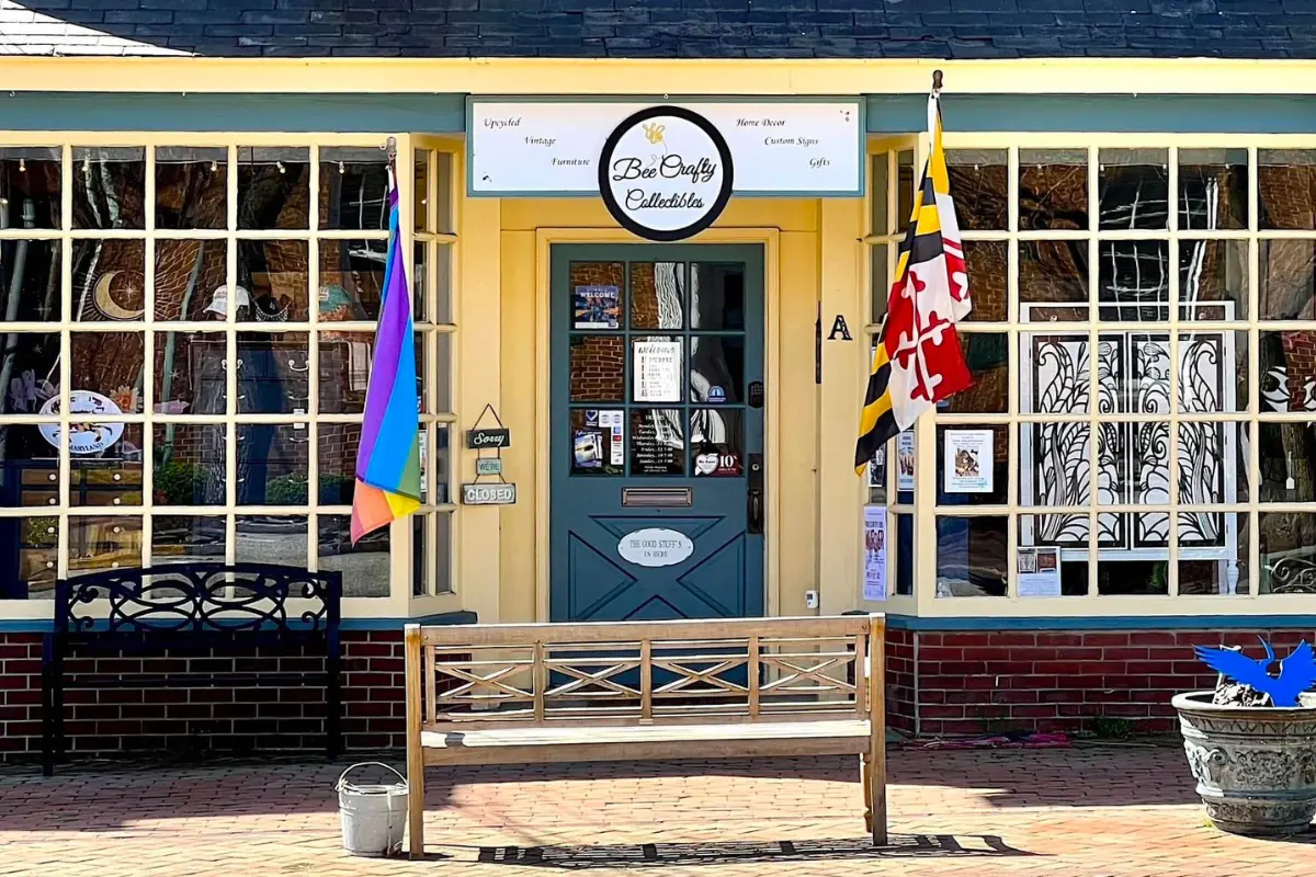 beecraftystorefront Bee Crafty Collectibles Storefront