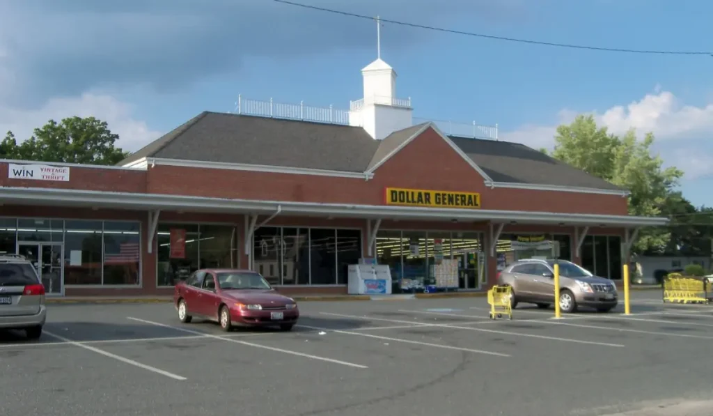 Front of Dollar General in Downtown Chestertown, Maryland