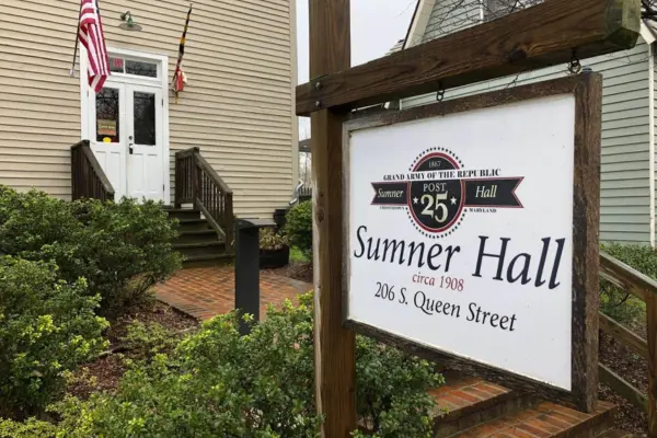 Exterior photo of Sumner Hall in Chestertown, Maryland